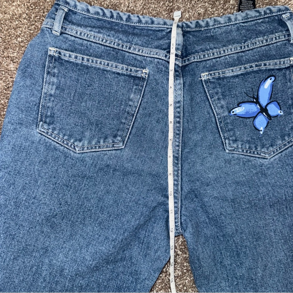 Vintage Y2K Butterfly Graphic Button Fly Capri Denim Jeans Low Rise Size 11 - Picture 9 of 10